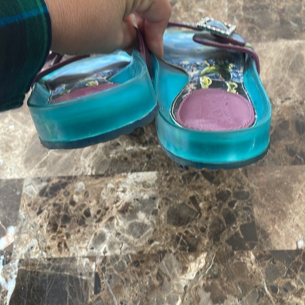 ICON ART SANDALS - Picture 3 of 5